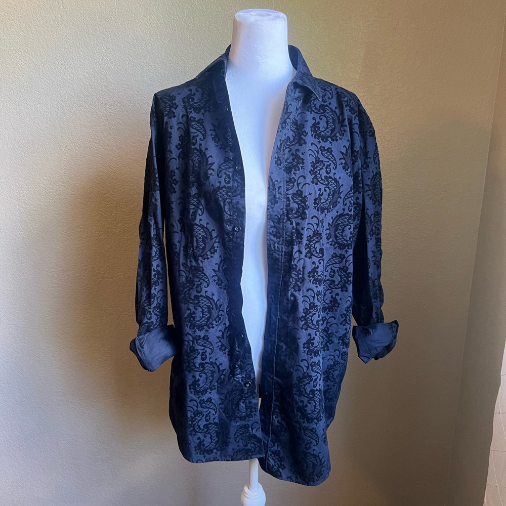 BEVERLY HILLS POLO CLUB blue velvet floral long sleeve button down short | m